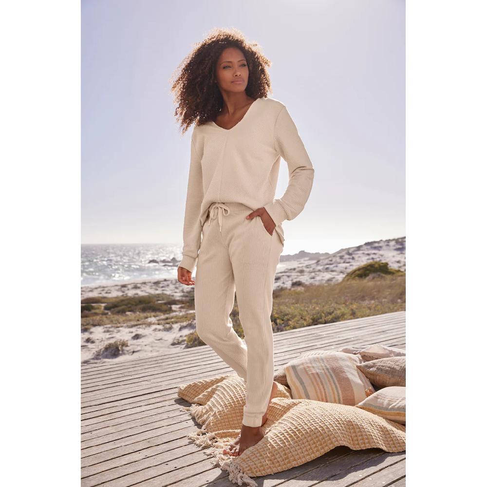 S.Oliver Sweatshirt Langarmshirt Mit V-Ausschnitt Und Weiche Rippbündchen Loungewear