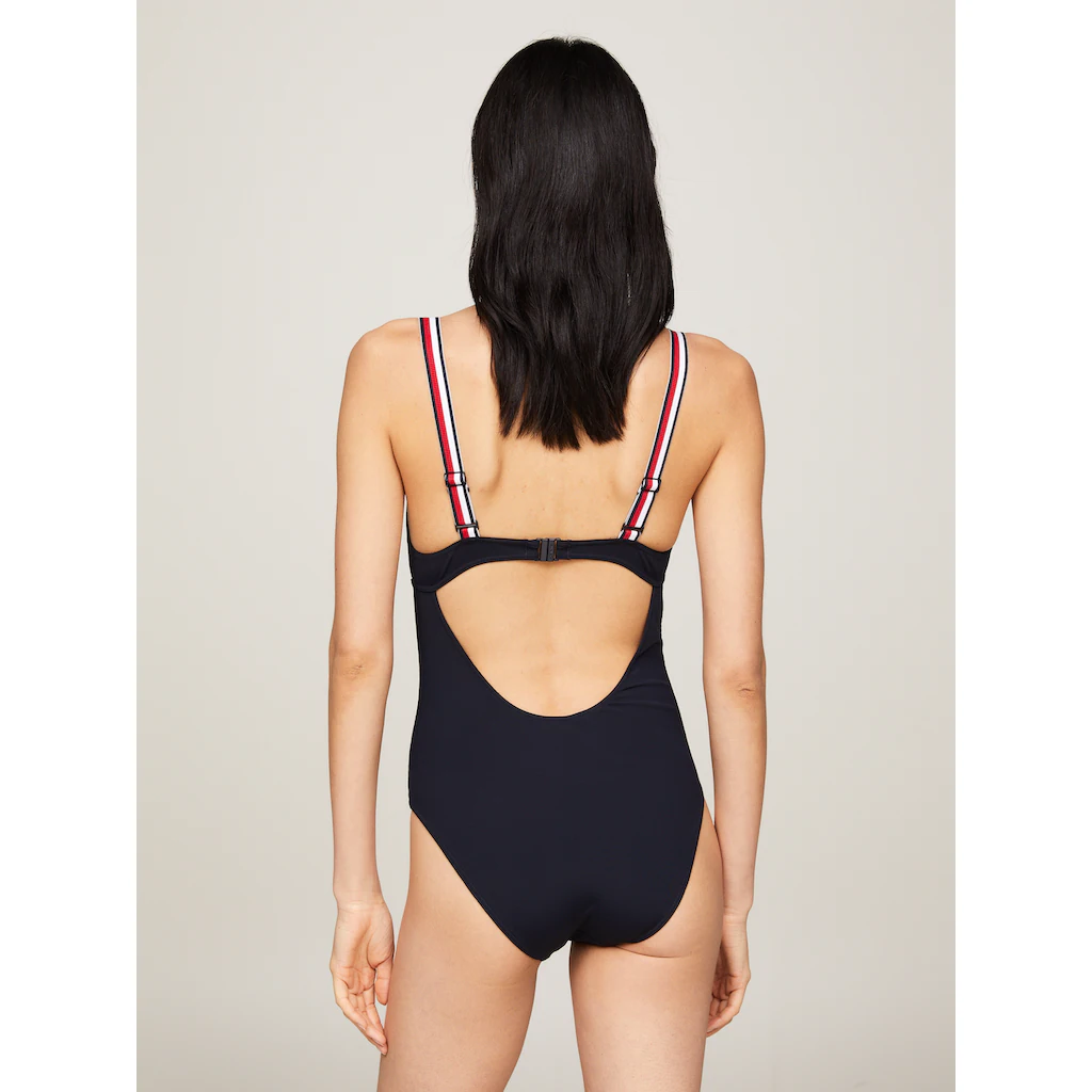 Tommy Hilfiger Swimwear Badeanzug »TRIANGLE ONE PIECE RP« Mit Kontrastfarbenen Kanten ▷ Für