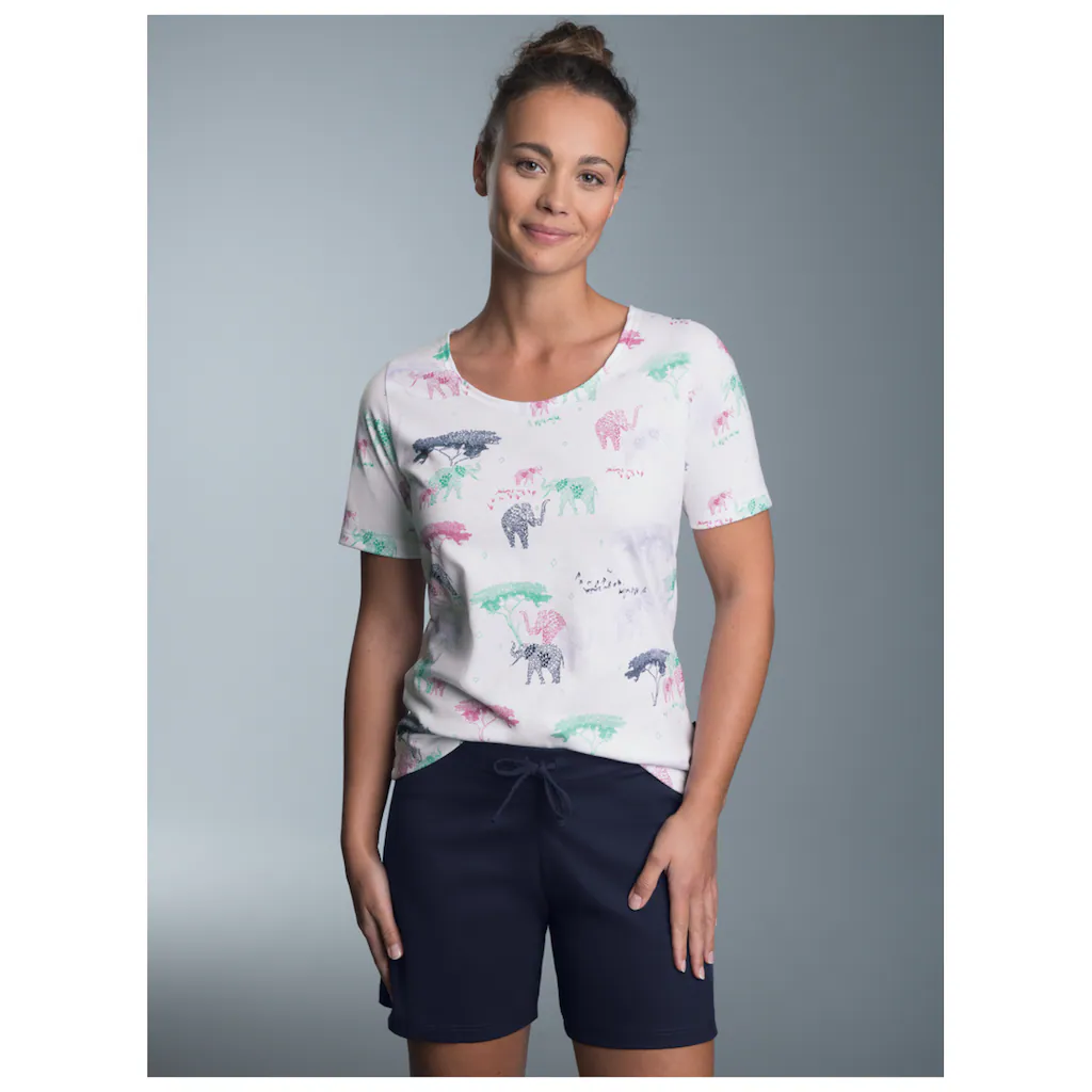 Trigema Schlafanzug »TRIGEMA Kurzer Schlafanzug mit Safari-Print« (1 tlg.) kaufen