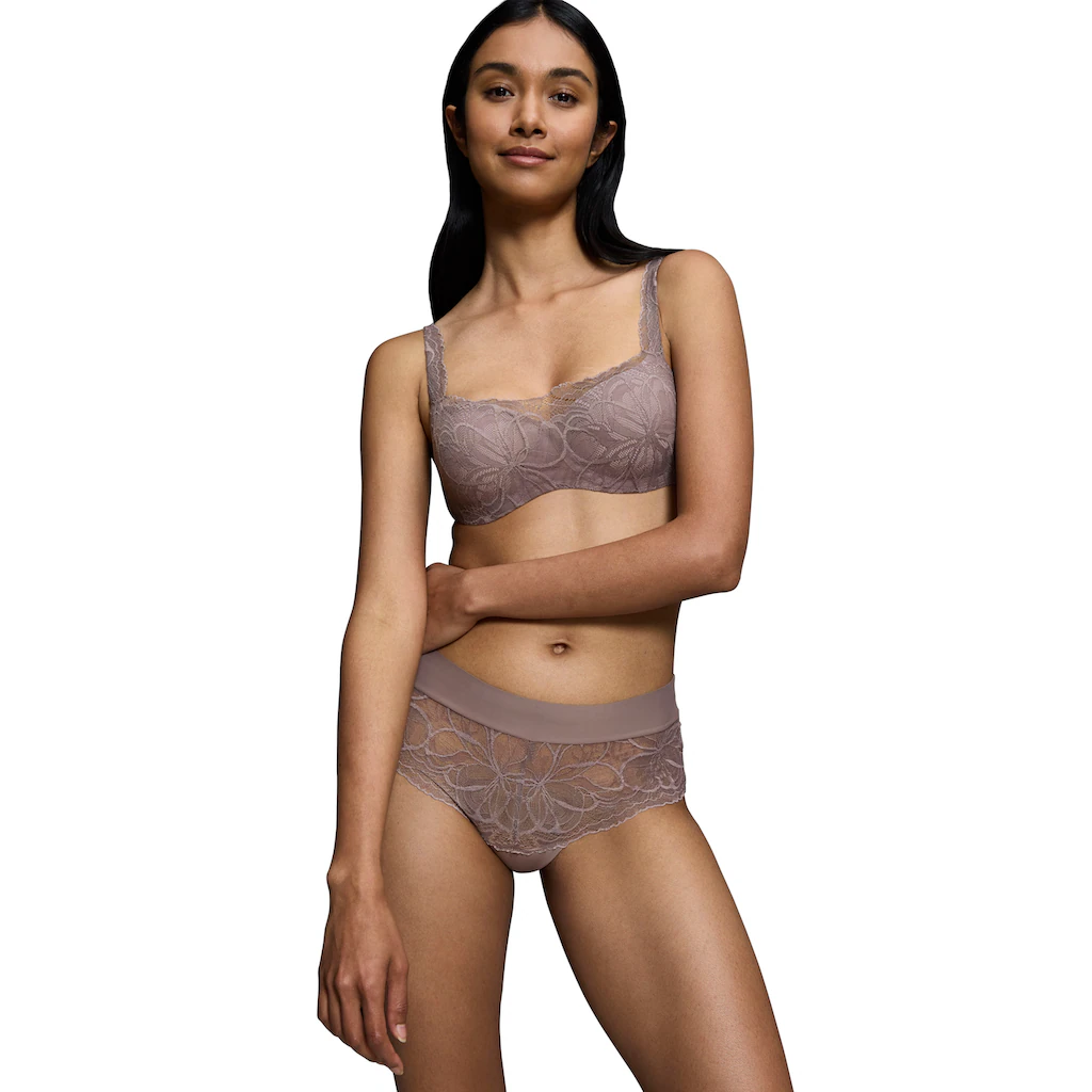Triumph Bügel-BH »Body Make-Up Illusion Lace Balconette« Strech-Spitze Online Kaufen