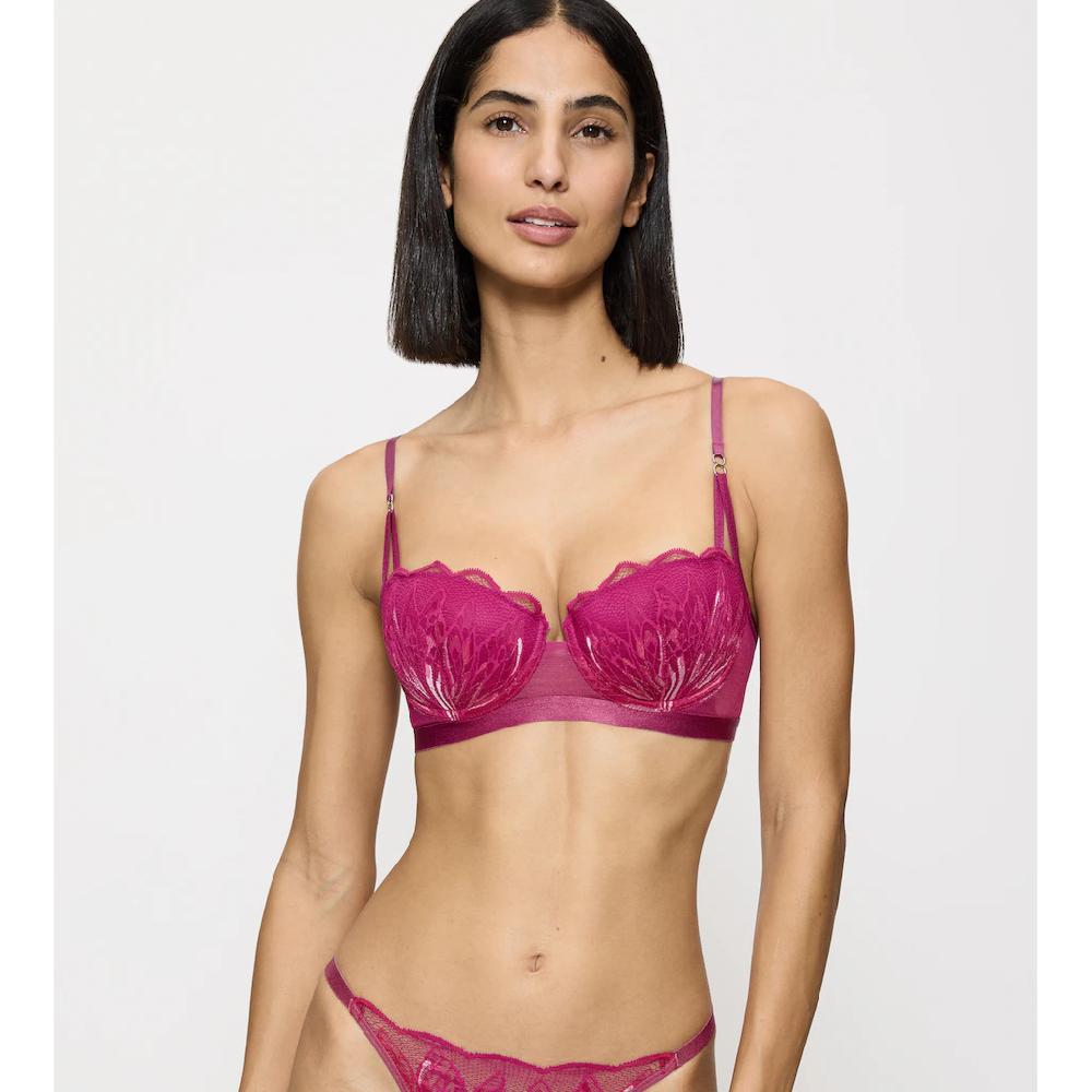 Triumph Halbschalen-BH »Crazy Stupid Love WHP« Spitzendetails ▷ für