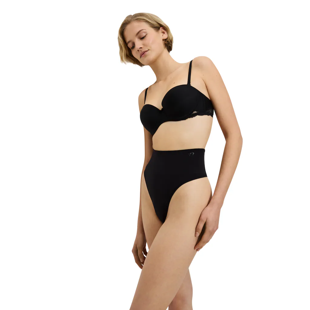 Triumph Shapingslip »Soft Sculpt Bandeau String« Nahtlos Und Formend Bestellen