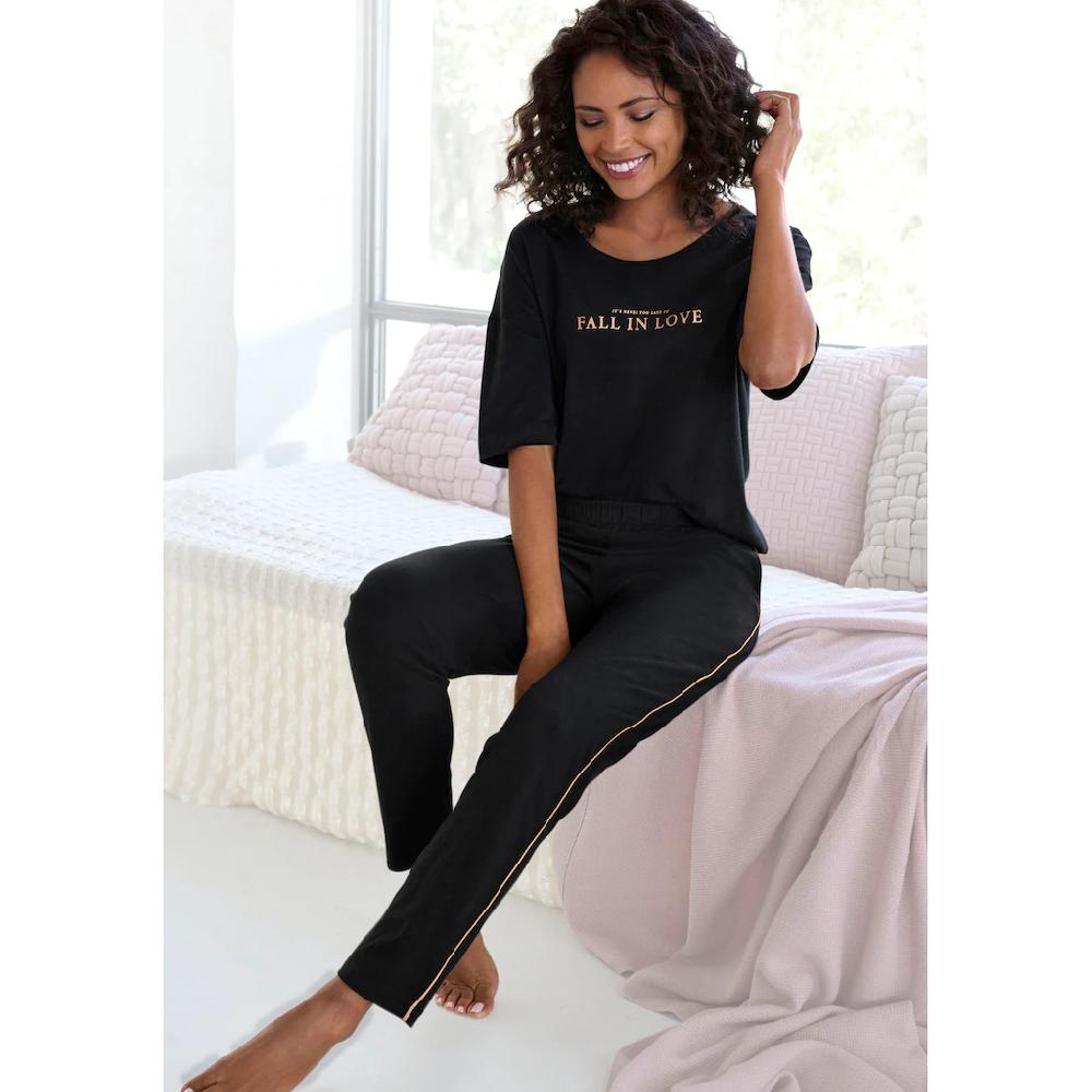 Vivance Dreams Pyjama (2 tlg.) mit schönem Foildruck online kaufen