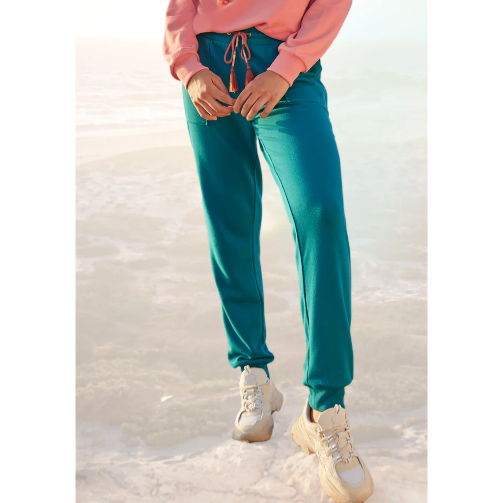 Vivance Sweatpants Relaxhose Loungehose mit aufgesetzten Taschen Loungewear