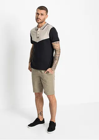 Bonprix Angesagte Chino-Bermuda Mit Gürtel Und Zwei Fake-Taschen Hinten Maschinenwaschbar