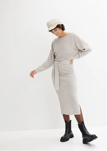 Bonprix Attraktives Strickkleid Mit Fledermausarm Und Weitem Ausschnitt