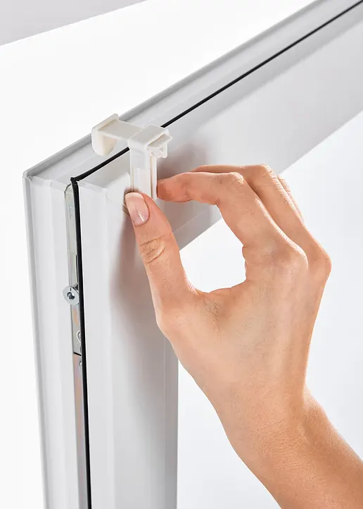 Bonprix Ausbrenner Plissee Mit Hübschem Blättermotiv - Weiß Klemmträger