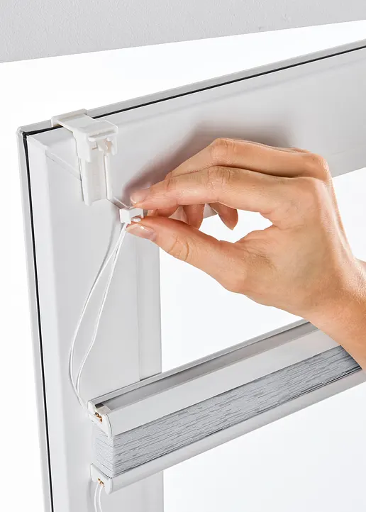 Bonprix Ausbrenner Plissee Mit Hübschem Blättermotiv - Weiß Klemmträger