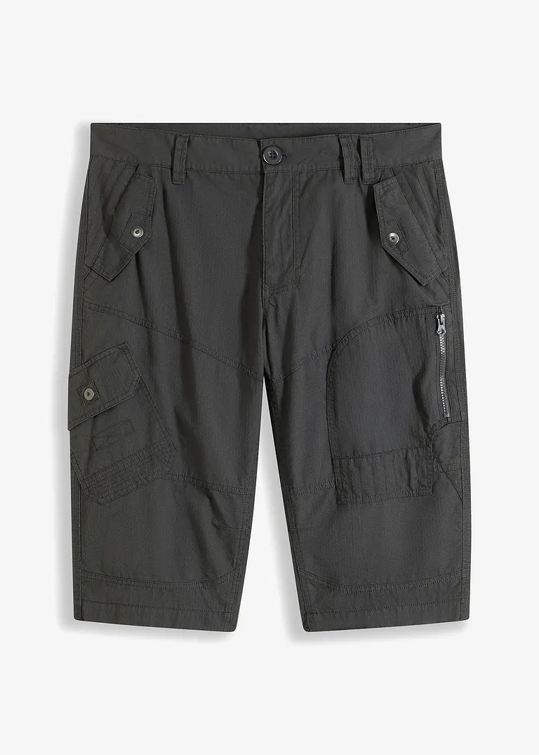 bonprix Ausdrucksstarke Long-Bermuda mit angesagten Taschen und Nähten