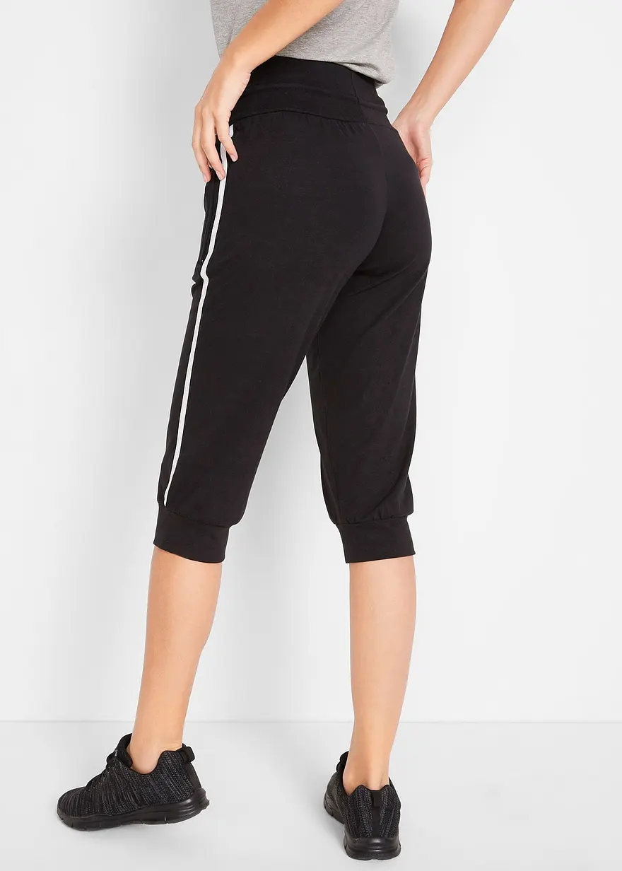 Bonprix Baumwoll-Hose In Caprilänge Aus Stretch-Material Mit Verschließbaren Taschen