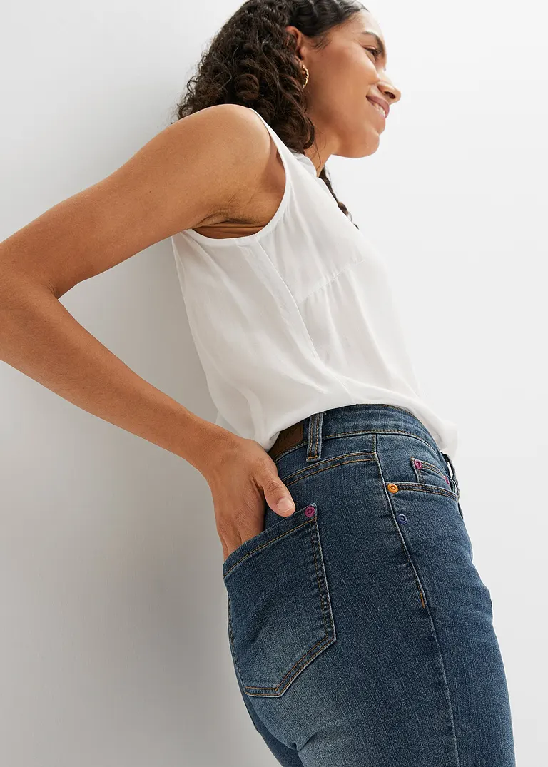 Bonprix Bequeme Basic-Stretch-Jeans Mit Bunten Nieten - Blau Regular