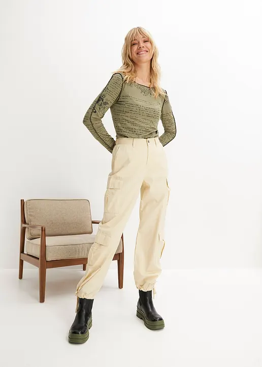 Bonprix Bequeme Cargo-Hose Mit Seitlichen Taschen Und Bindedetail Am Saum