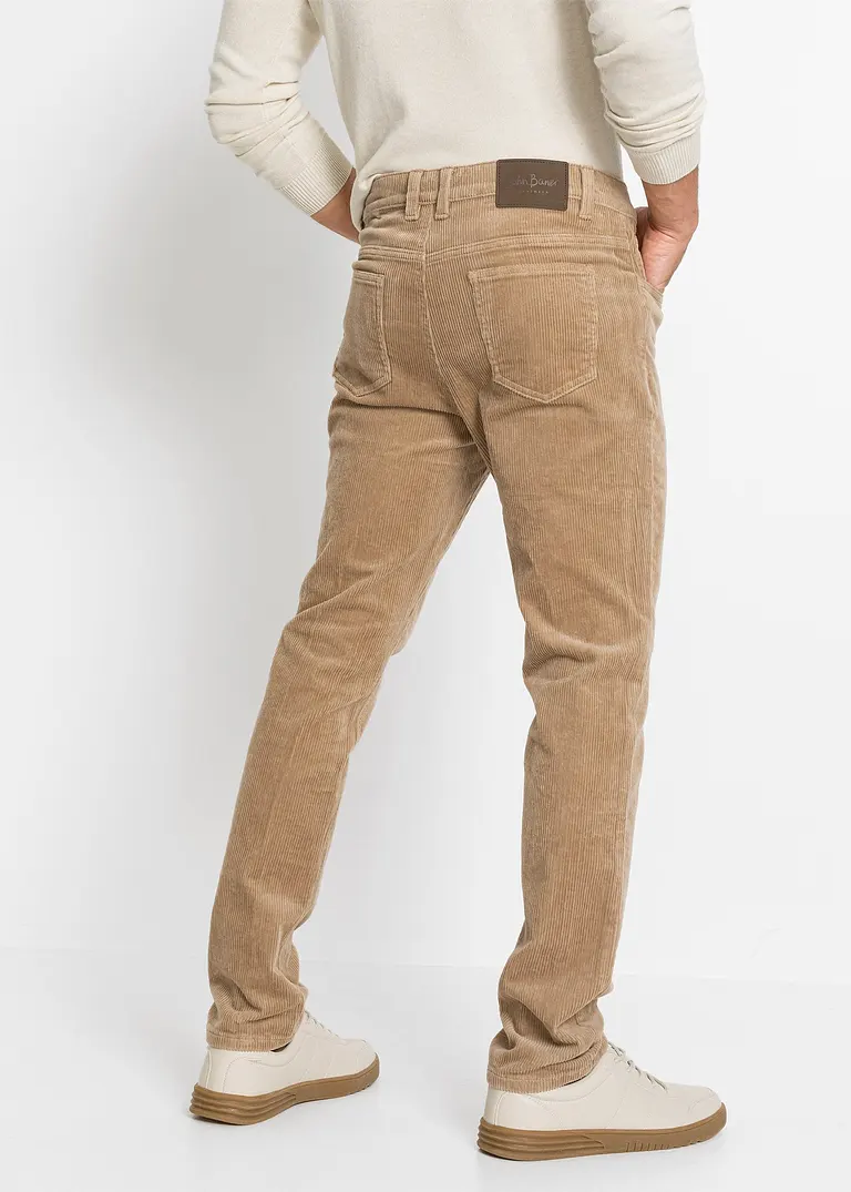Bonprix Bequeme Cordhose Mit Stretchanteil Für Mehr Komfort - Braun