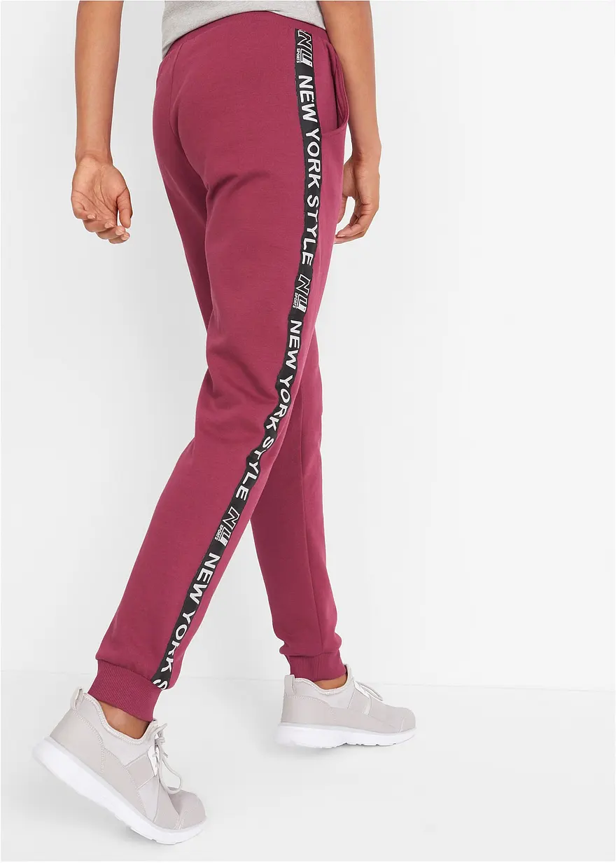 Bonprix Bequeme Jogginghose Aus Einem Innen Weich Angerautem Stretch-Material Mit Eingriffstaschen Regular Fit