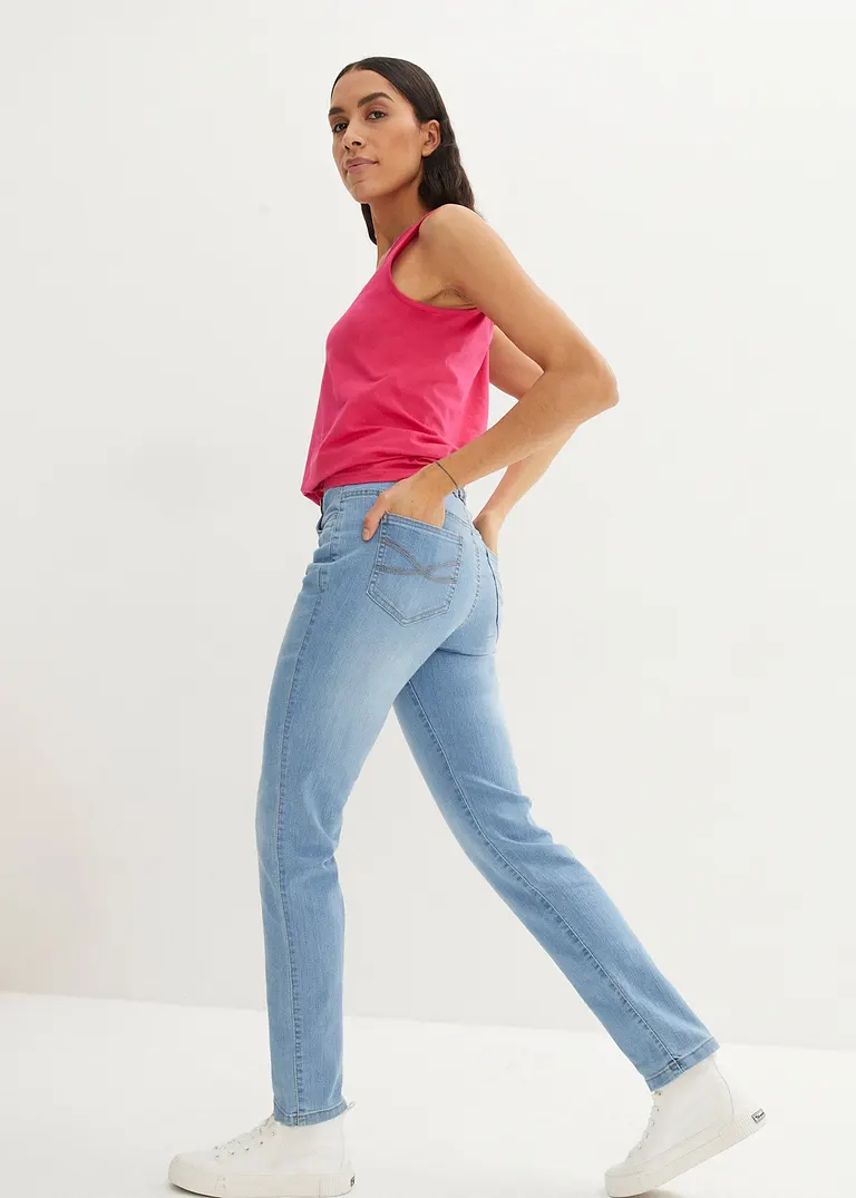Bonprix Bequeme Komfort-Stretch-Jeans Straight - Blau Petite