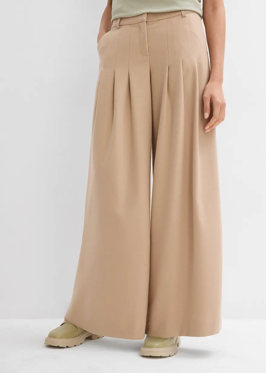 Bonprix Bundfaltenhose Mit Lockerer Passform Abnähern An Der Vorderseite Und Einem Weitem Bein