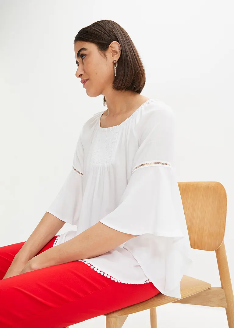 Bonprix Charmante Schlupfbluse Mit Rundhalsausschnitt Und Abgerundeter Saum