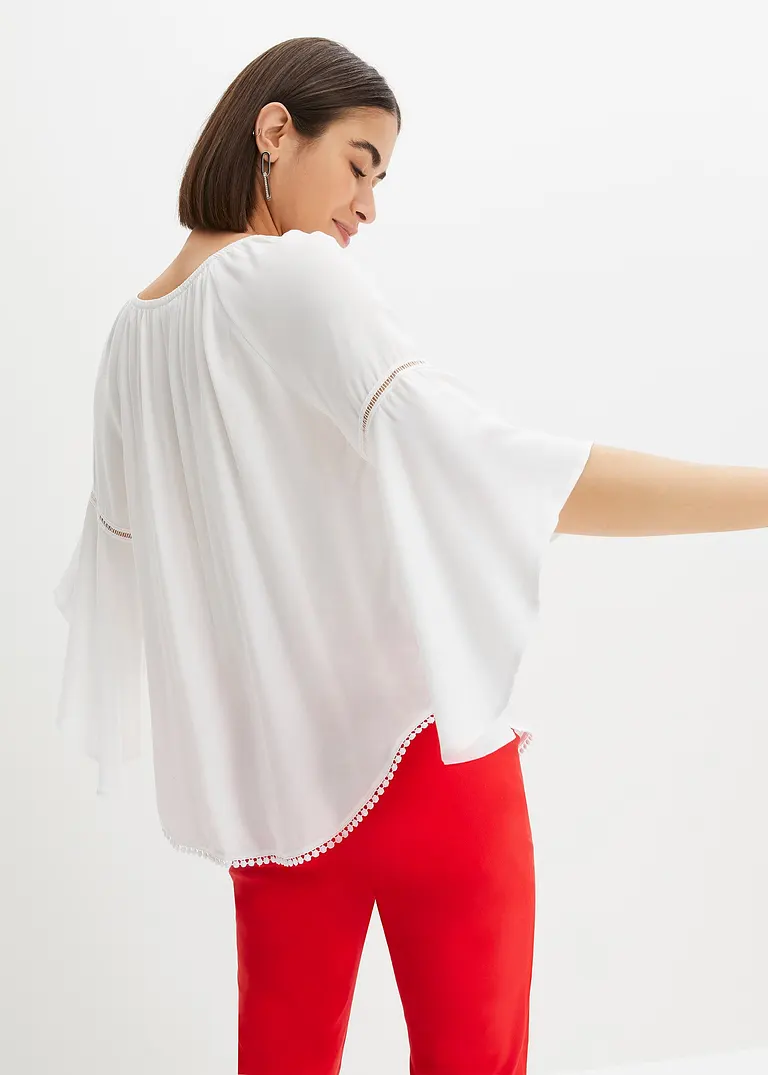 Bonprix Charmante Schlupfbluse Mit Rundhalsausschnitt Und Abgerundeter Saum