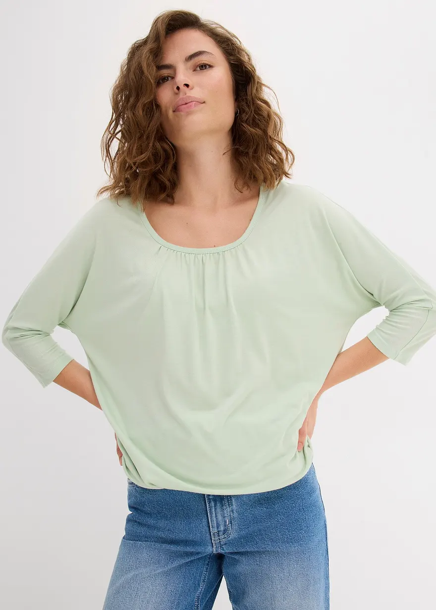 Bonprix Das Oversize-Shirt Umspielt Die Figur Mit Fledermausärmeln Und Lässigem Schnitt