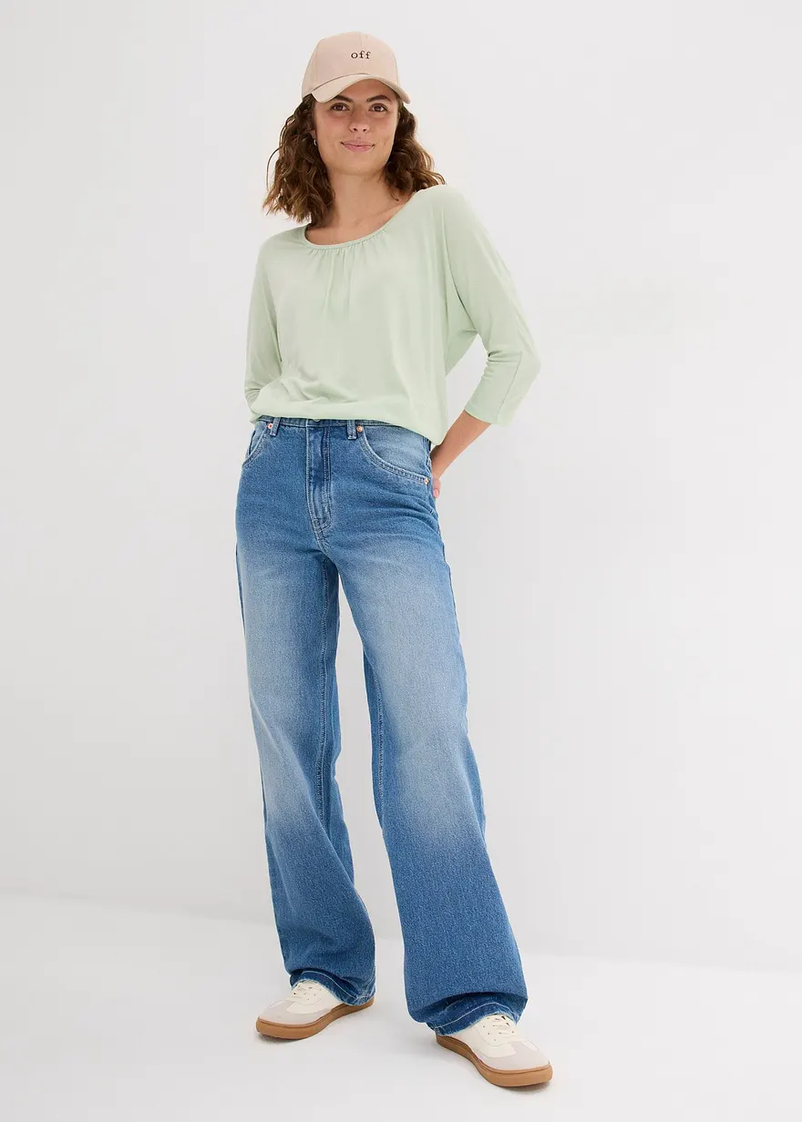 Bonprix Das Oversize-Shirt Umspielt Die Figur Mit Fledermausärmeln Und Lässigem Schnitt