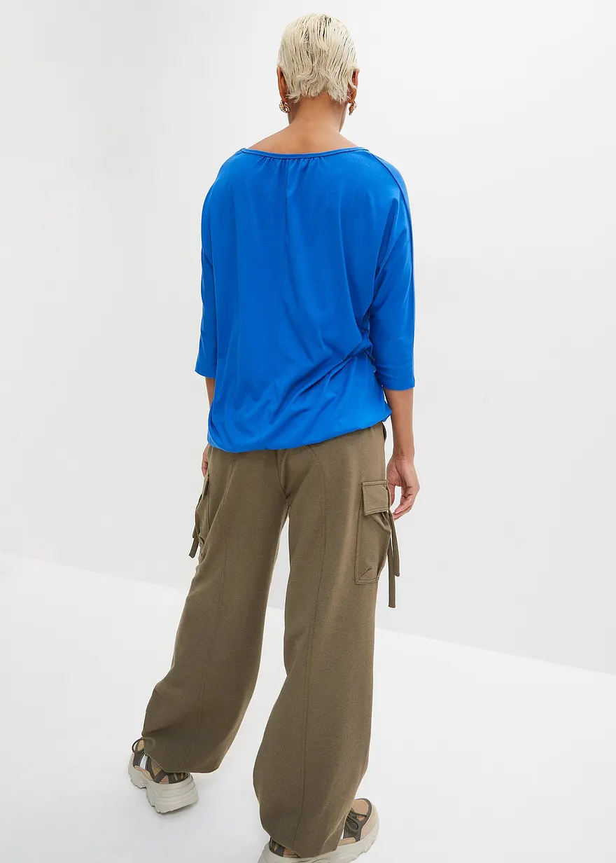 Bonprix Das Oversize-Shirt Umspielt Die Figur Mit Fledermausärmeln Und Lässigem Schnitt