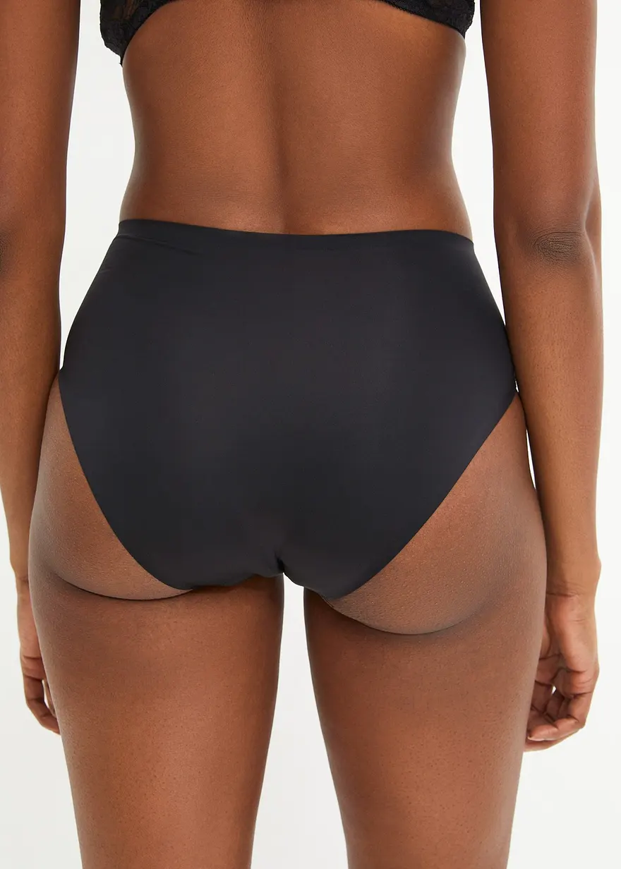 Bonprix Die Nahtlos Verarbeitete Feel Comfort Panty Ist Aus Weichem Material Und Dank Der Verarbeitung Unter Jedem Kleidungsstück Unsichtbar