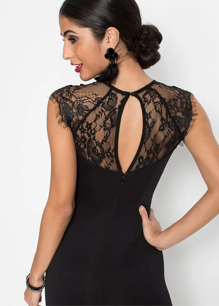 Bonprix Elegant Und Feminin: Abendkleid In Lang Und In Mermaid-Figur Mit Seiner Bezaubernder Spitze Im Oberteil Macht Es Das Kleid Zu Einem Wahren Eye-Catcher