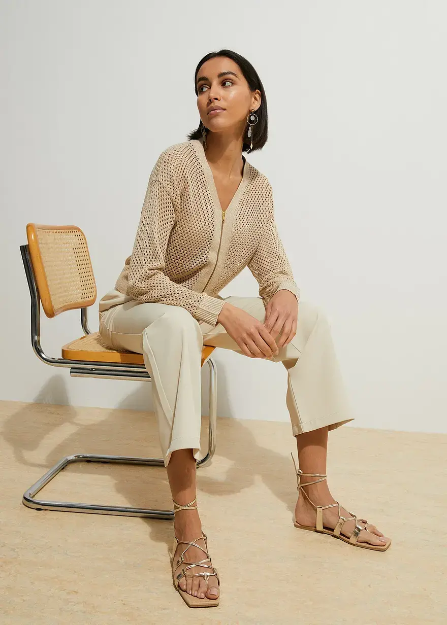 Bonprix Elegante Kurz-Strickjacke Mit Reißverschluss Vorne - Beige