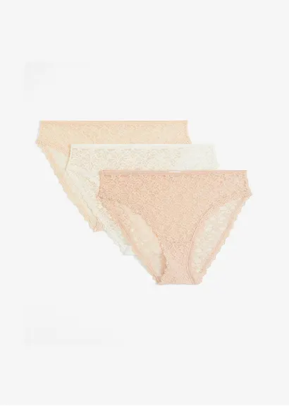 bonprix Eleganter Maxislip aus Spitze mit hohem Beinausschnitt