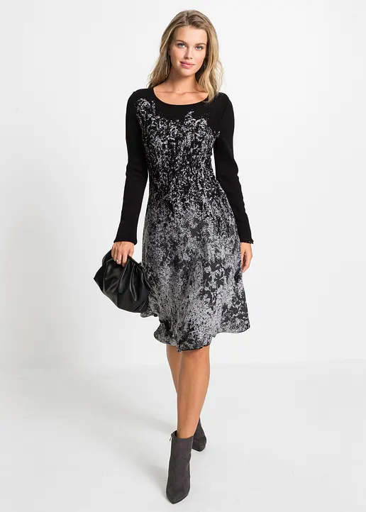 Bonprix Elegantes Strickkleid Mit Ausgestelltem Rock - Schwarz
