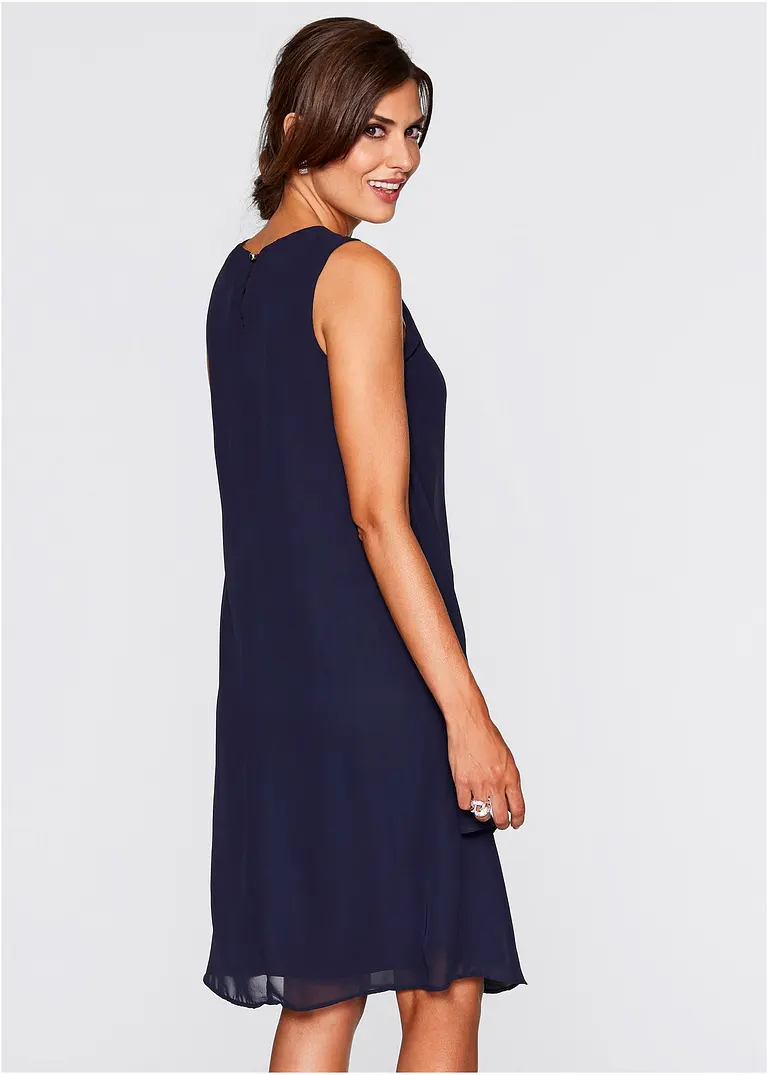 Bonprix Elegantes Und Kaschierendes Minikleid Aus Feinem Chiffon Mit Einer Strasssteinverzierung Am Ausschnitt