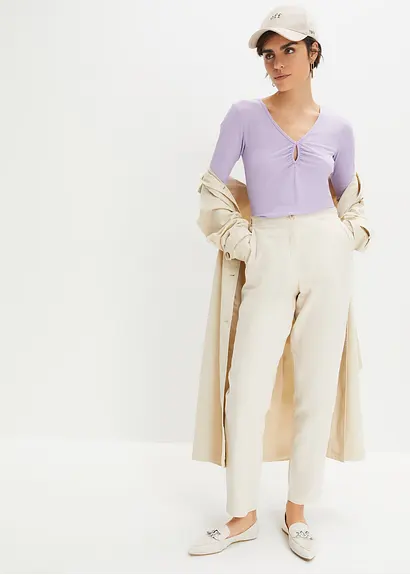 Bonprix Eng Anliegendes Shirt Mit Ausschnitt-Detail Halbarm - Lila