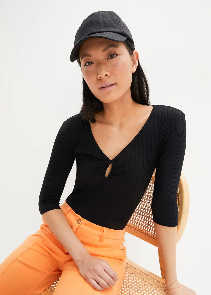 Bonprix Eng Anliegendes Shirt Mit Ausschnitt-Detail Halbarm - Schwarz