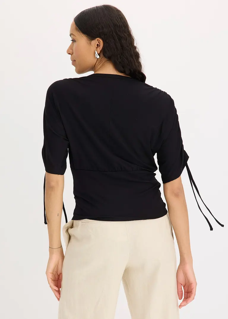 Bonprix Feminines Shirt Mit Dekorativer Knopfleiste - Schwarz