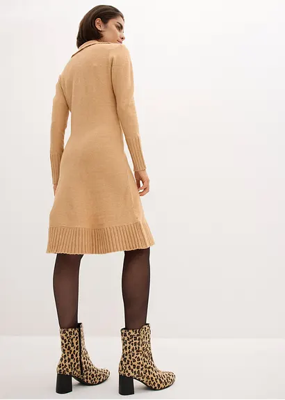 Bonprix Feminines Strickkleid Mit Polokragen - Beige - Damen