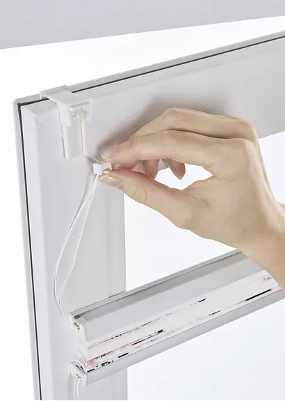 Bonprix Fensterdekoration Mit Dezentem Blumen-Druck - Weiß Klemmträger