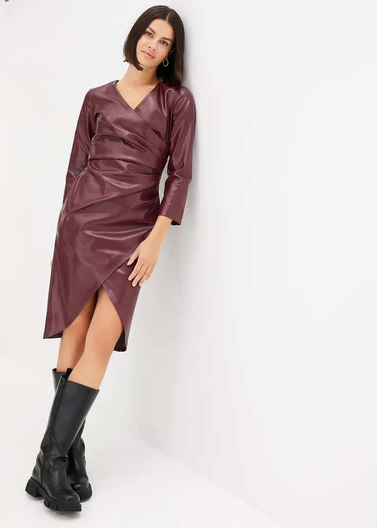 Bonprix Figurbetonendes Lederimitat-Kleid Mit Raffungen - Rot