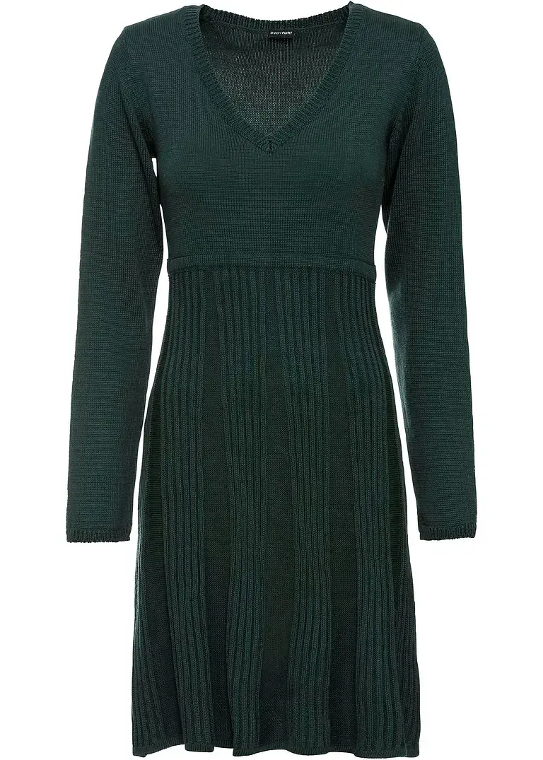 bonprix Figurbetont geschnittenes Strickkleid mit attraktivem Rippen-Mix