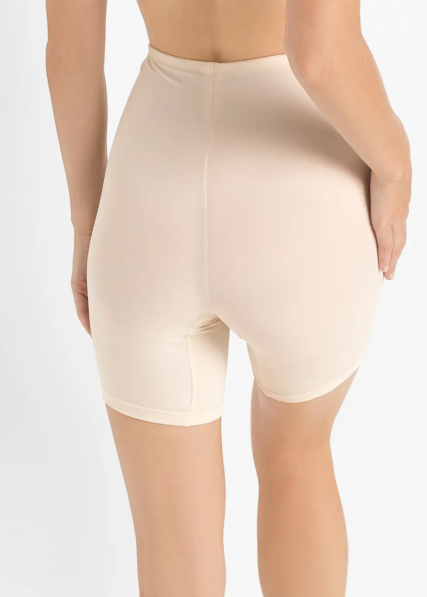 Bonprix Figurformende Shape-Radler Aus Weichem Material Und Mit Glänzender Spitze Am Vorderen Bund