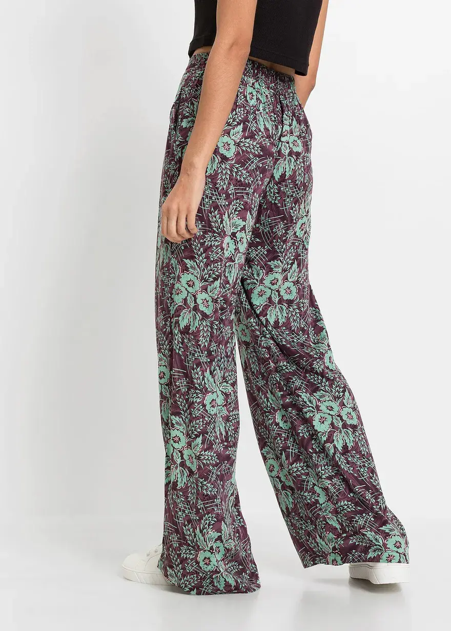 Bonprix Fließende Palazzo-Hose Aus Fließender Viskose Mit Floralem Druck