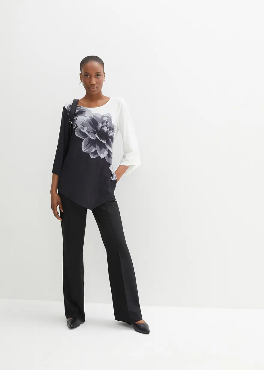 Bonprix Frühlingshafte Shirt-Tunika Mit Spitz Zulaufendem Saumen Und Blumenmuster