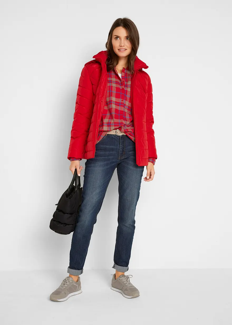 Bonprix Gefütterte Outdoorjacke Mit Seitlichen Eingriffstaschen Und Kapuze
