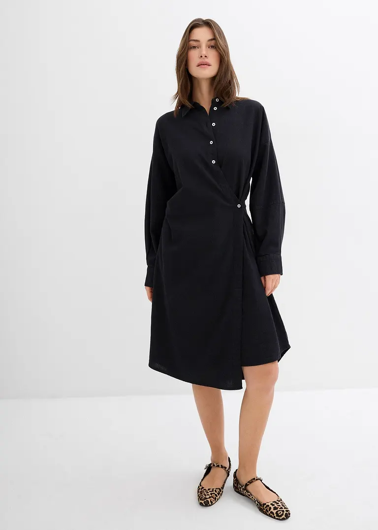 Bonprix Hemdblusenkleid In Mittlerer Länge Mit Asymmetrischer Front Zum Wickeln Und Einem Dünnen Bindeband Auf Der Außenseite