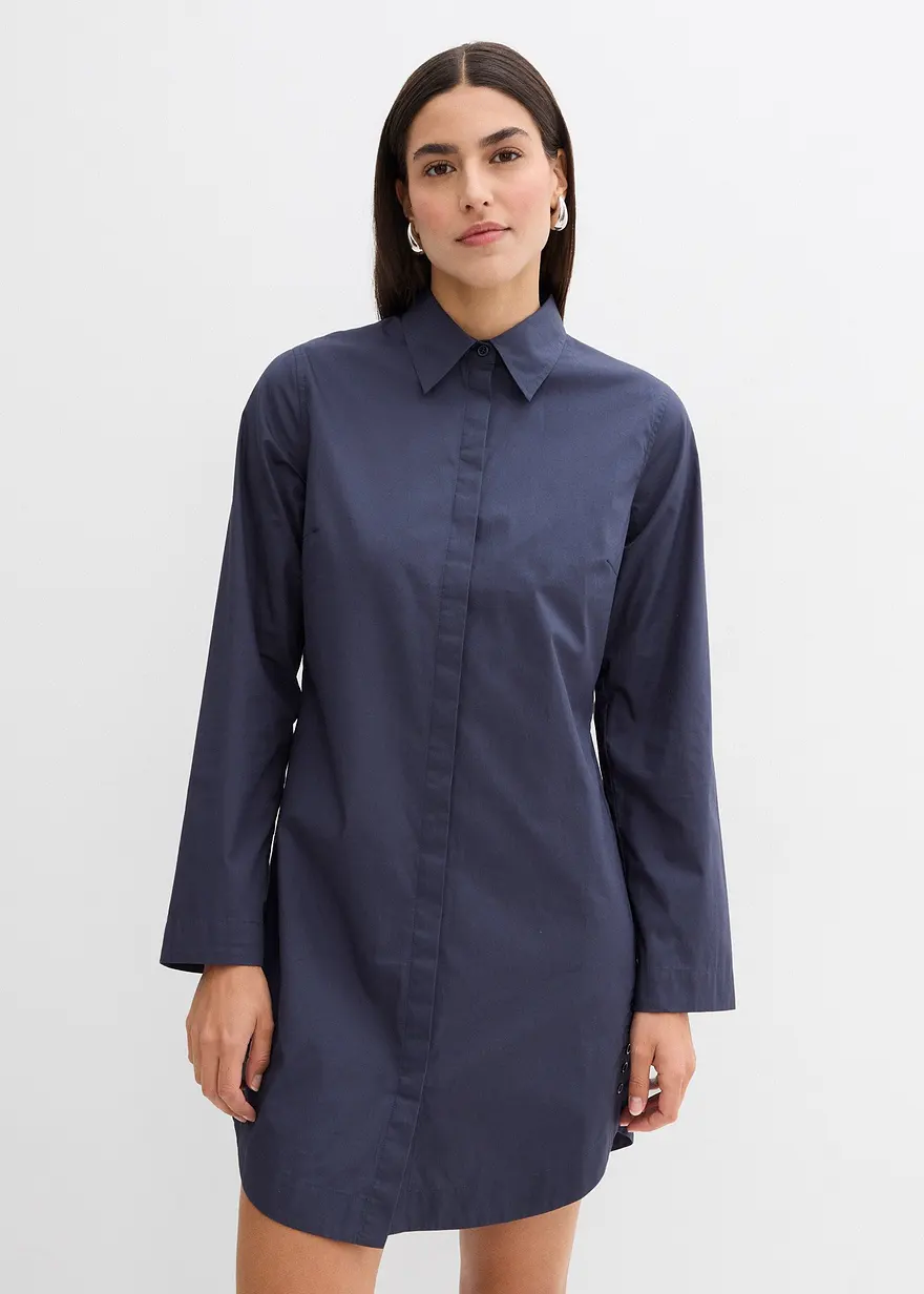 Bonprix Hemdkleid In Midilänge Aus Reiner Baumwolle Mit Voluminösen Silhouette Einem Klassischen Spitzen Kragen Und Einem Abgerundeten Saum Mit Seitlichen Knöpfen