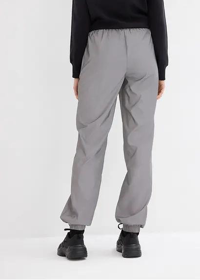 Bonprix Ideal Für Dunkle Tages- Und Jahreszeiten Da Sie Schön Reflektiert. Regenhose Überziehhose Wasserdicht Fahhradhose Segelhose