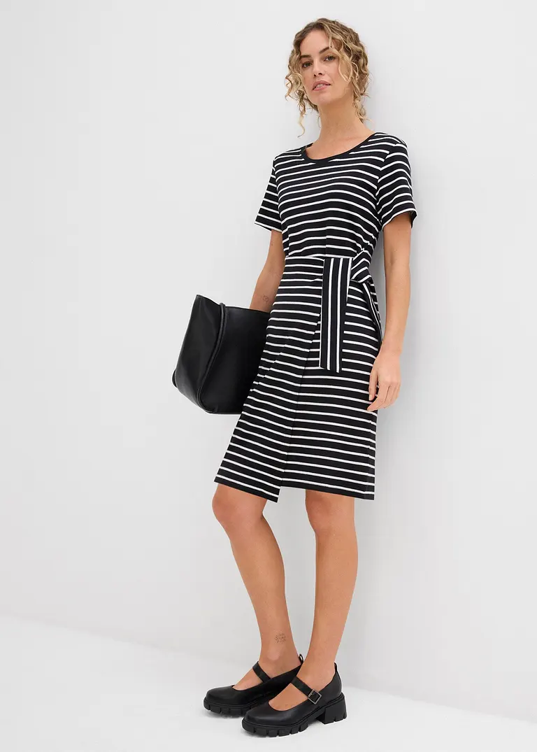 Bonprix Jersey-Kleid Mit Rundhalsausschnitt Taillierter Passform Und Einem Geraden Saum