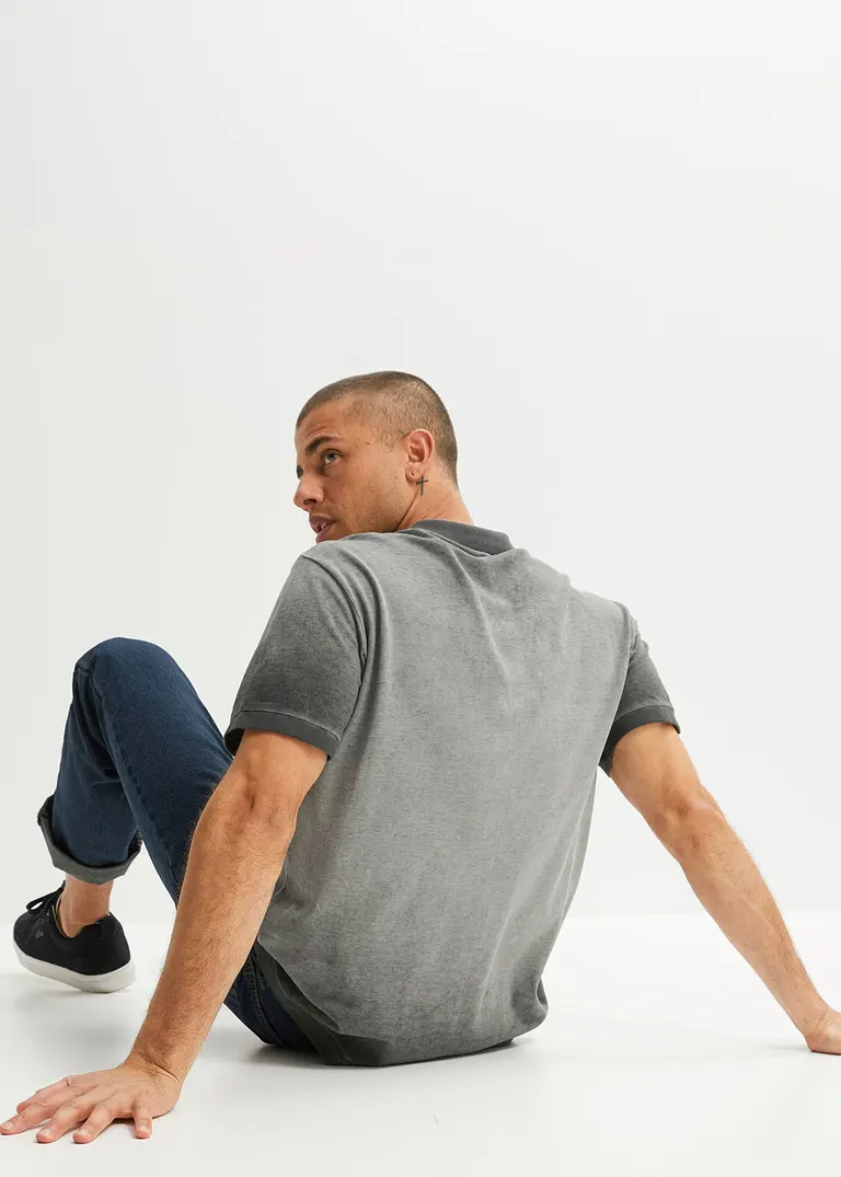 Bonprix Kerniges Poloshirt Im Loose Fit Mit Angesagtem Print. Jedes Teil Ist Auf Grund Der Besonderen Waschung Ein Unikat
