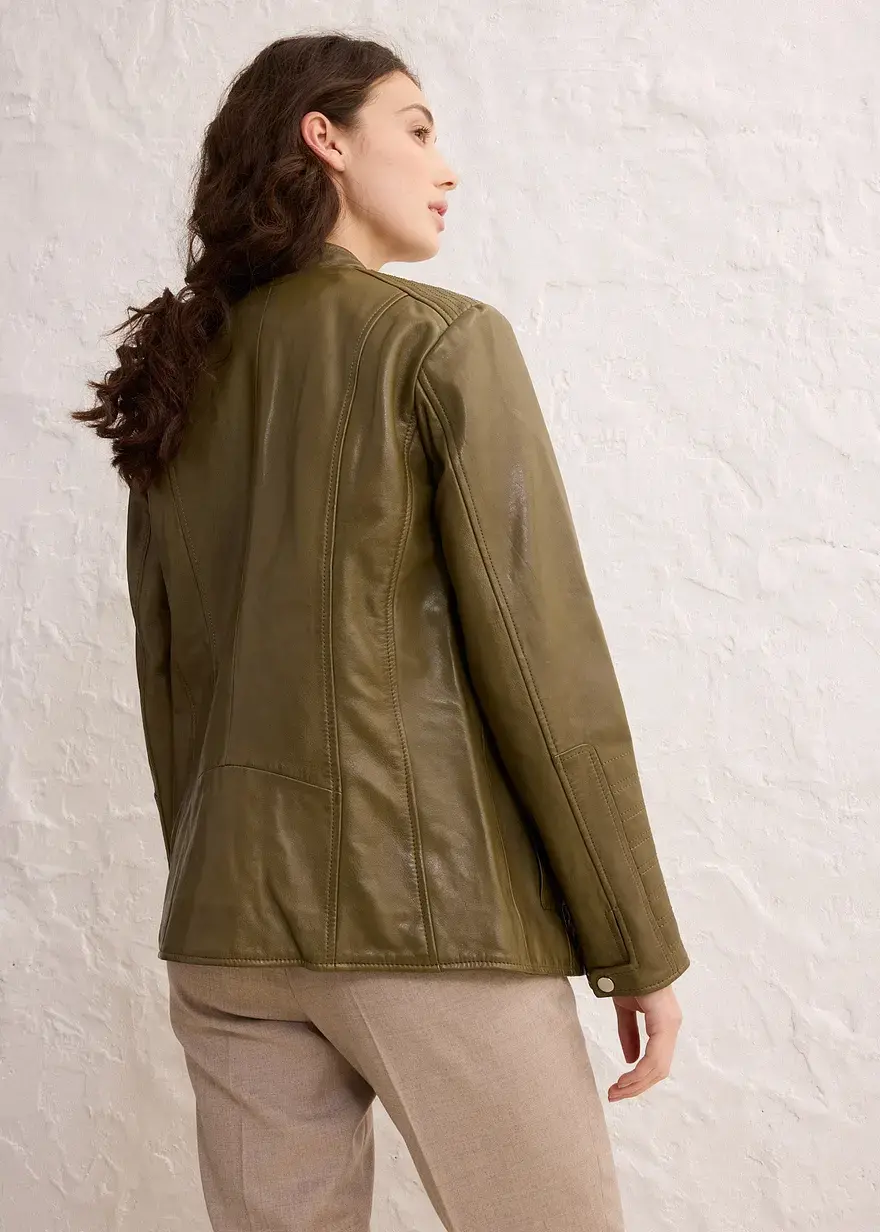 Bonprix Klassische Lederjacke Mit Stehkragen Und Aufwändigen Details