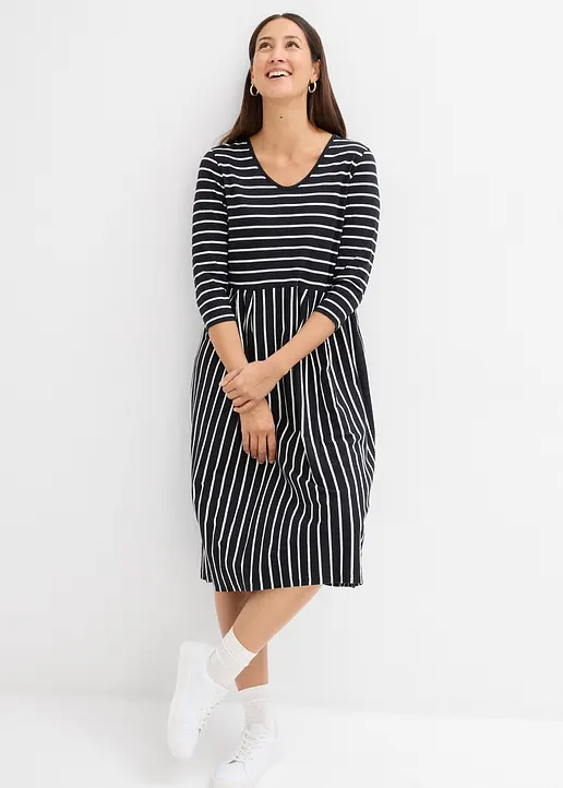 Bonprix Kniebedeckendes Jerseykleid Mit Figurumspielendem Schnitt - Damen