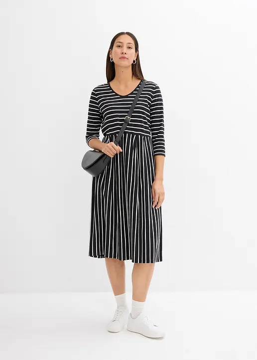 Bonprix Kniebedeckendes Jerseykleid Mit Figurumspielendem Schnitt - Damen